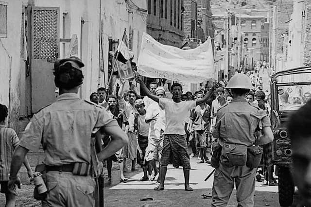 في ذكرى ثورة أكتوبر 1963